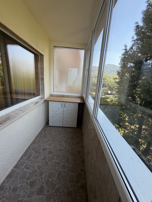 Apartament 3 camere decomandat de inchiriat in cartier Nioua
