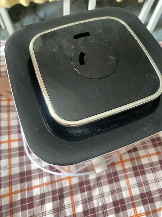 Продается увлажнитель воздуха