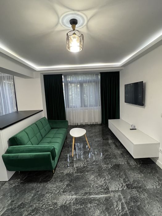 Inchirez apartament!!