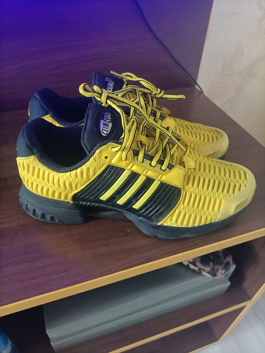 Vând adidași Adidas climacool 1