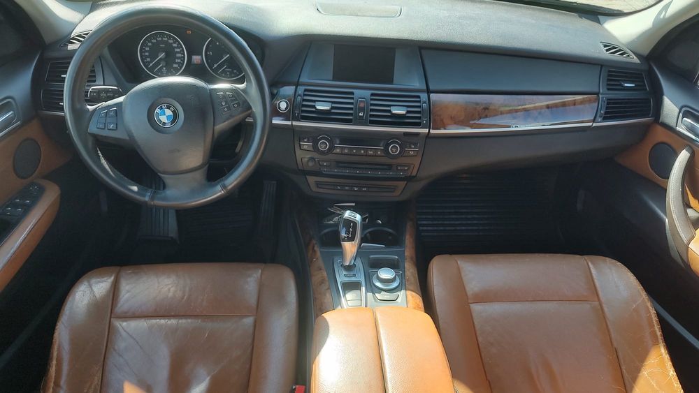 Vând auto BMW X5