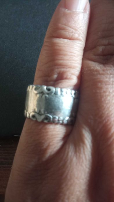 Сребърни бижута - обеци и пръстени