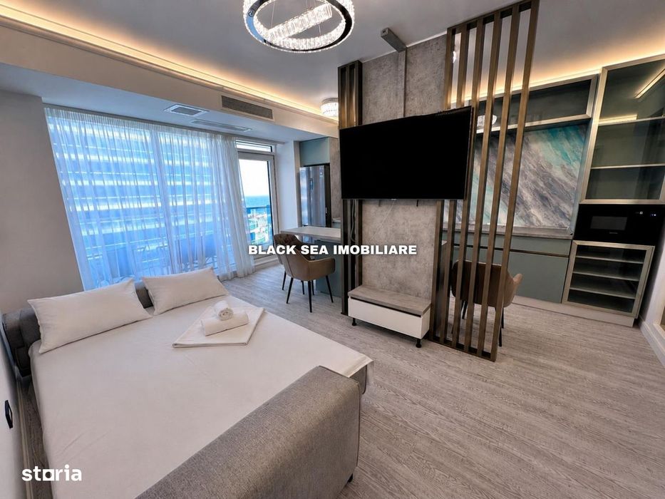 Apartament 3 camere de inchiriat la White Titanic Mamaia Nord