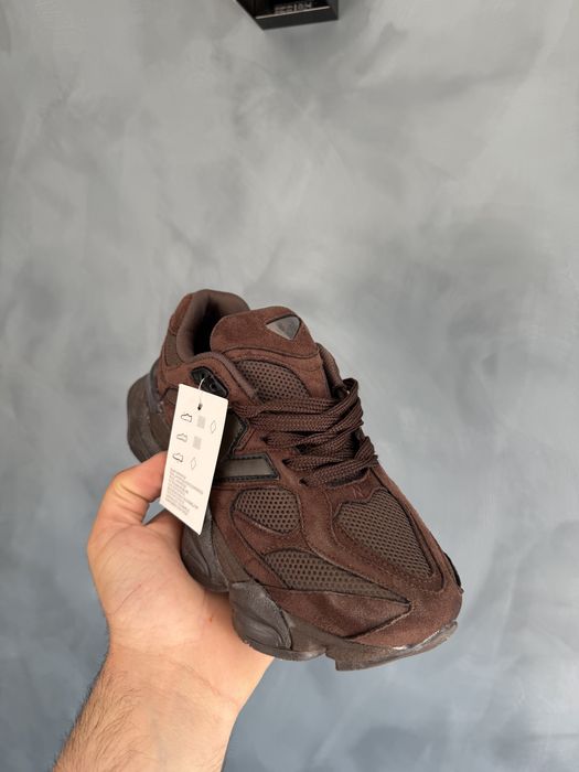 Маратонки New Balance 9060 различни цветове