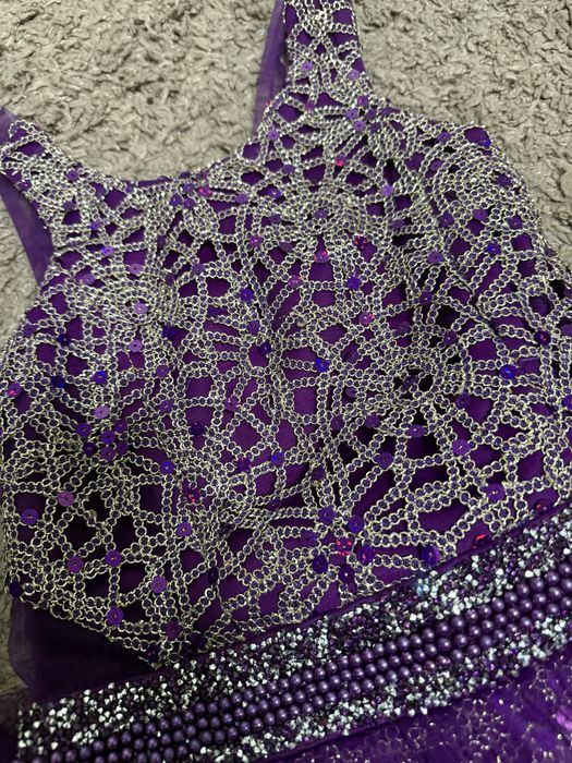 Шикарное платье для 8-10 лет