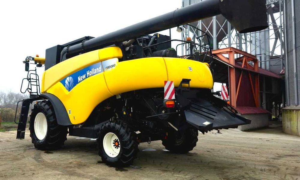Combina New Holland CR9080