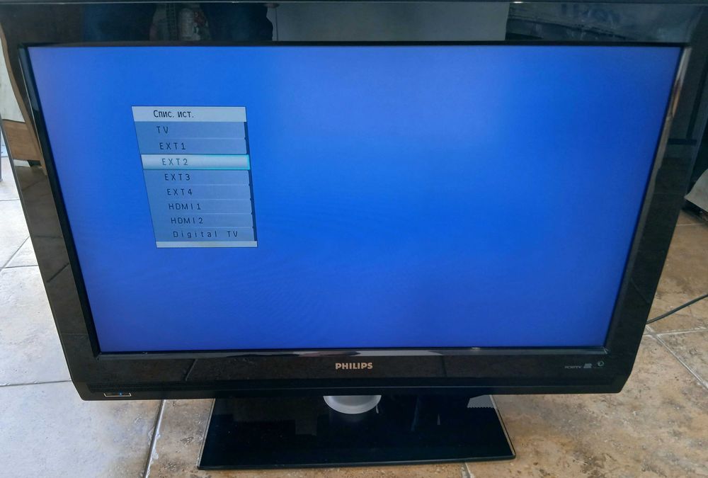 Телевизор PHILIPS 32 "