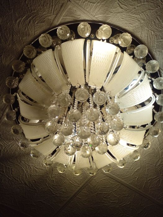 Люстра потолочная