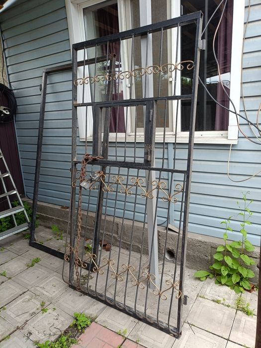 Двери металлические