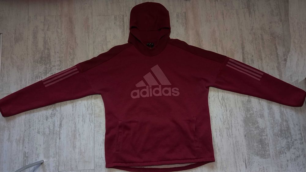 Оригинален суичър Adidas с качулка