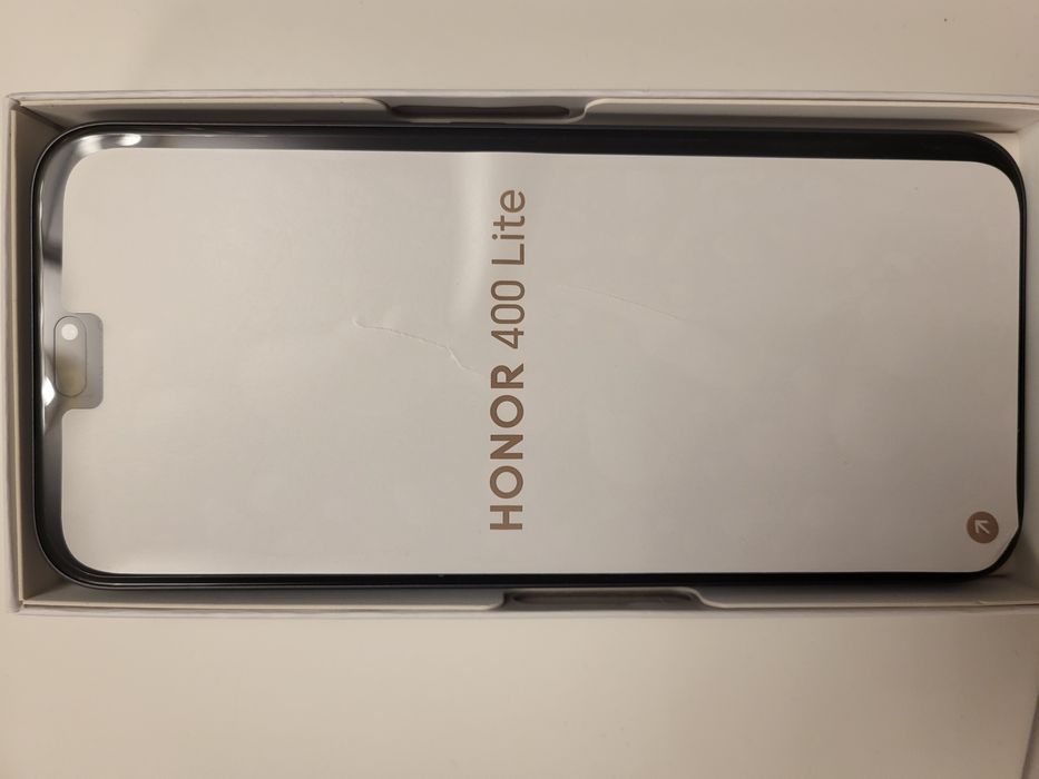 Vând telefon HONOR 400 LITE NOU
