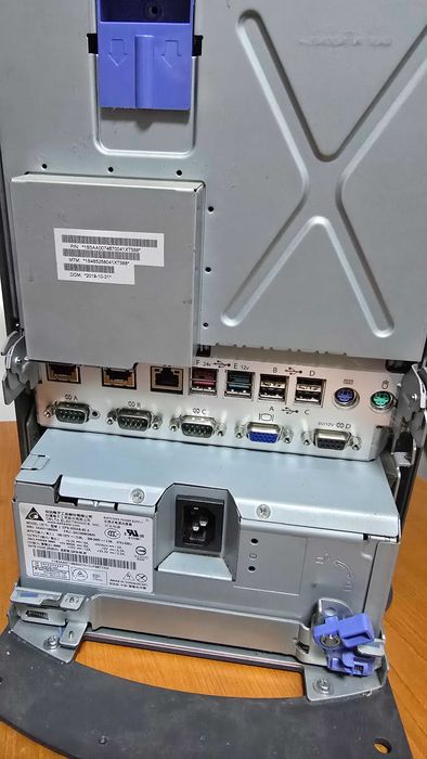 sistem POS All in One , monitor Touchscreen 15"