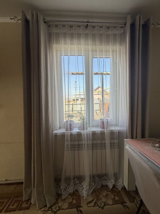 Продам шторы с тюлями карнизы в подарок