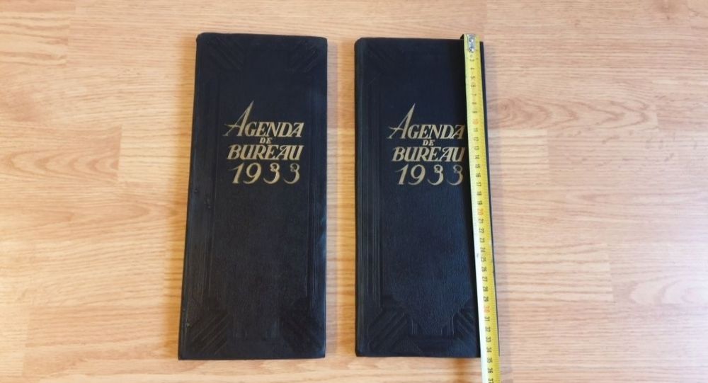 Agenda veche,pentru colecție.