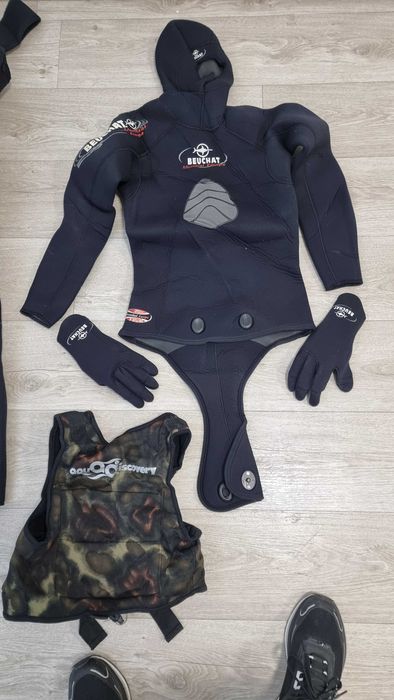 Продам Гидрокостюм