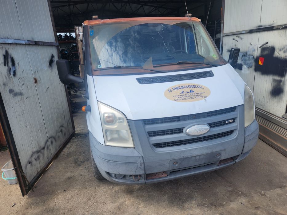 Punte. Motor Ford Transit 2017