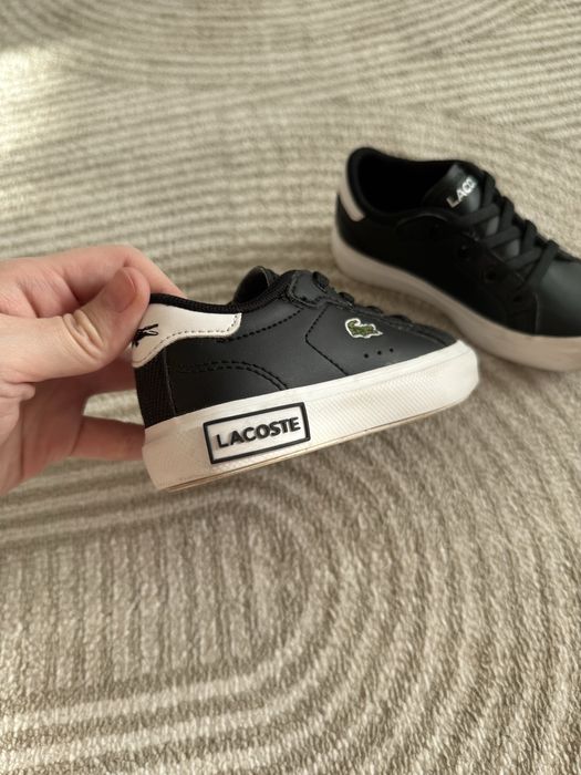 Детские кроссовки lacostе