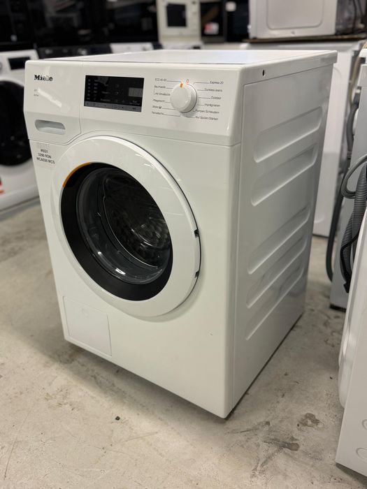 Mașină de spălat rufe cu Miele WCA030 WCS