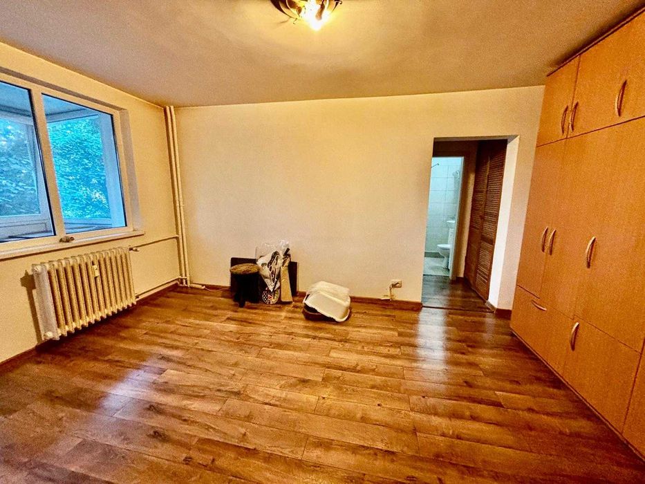 Apartament 2 camere de vanzare -Berceni -Nitu Vasile