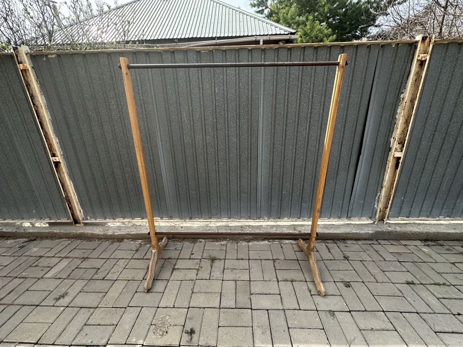 Вешалка для одежды