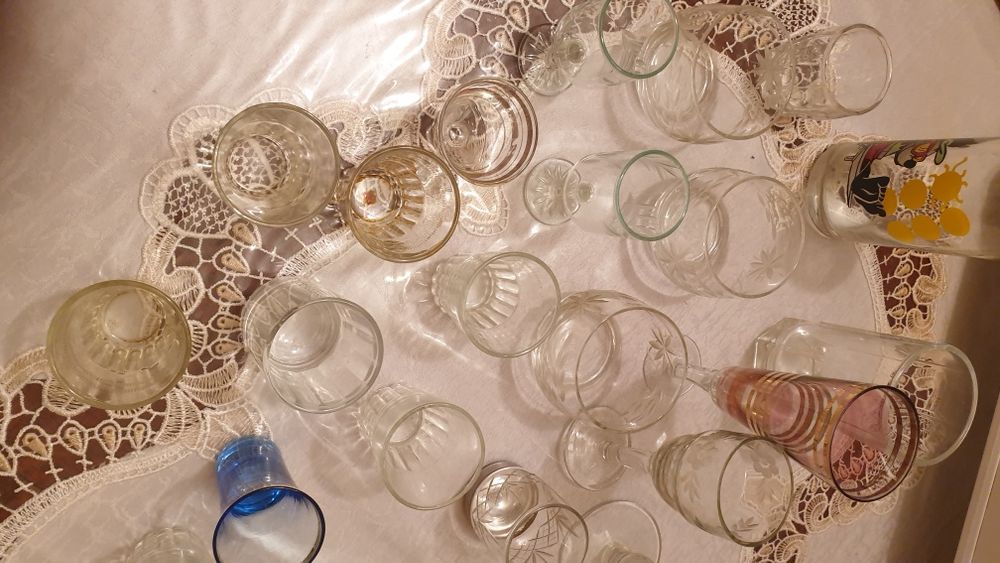 Продам стаканчики,ложки вилки