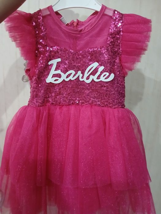 Платье Барби 26р как новое! За 3000т без примерки!