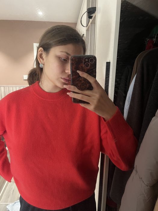 Новый свитер Uniqlo 100% шерсть