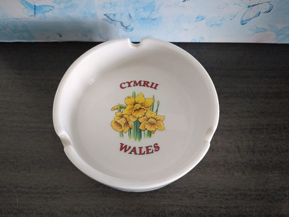 Керамичен пепелник от Уелс