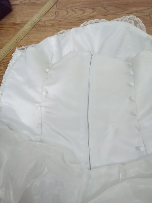 Платье свадебное размер 48