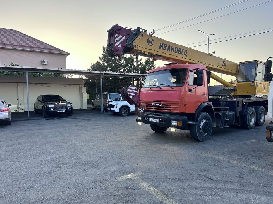 Автокран Ивановец