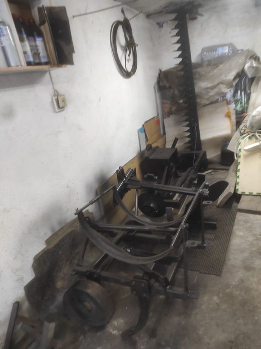 Мини. Трактор Кмз-012