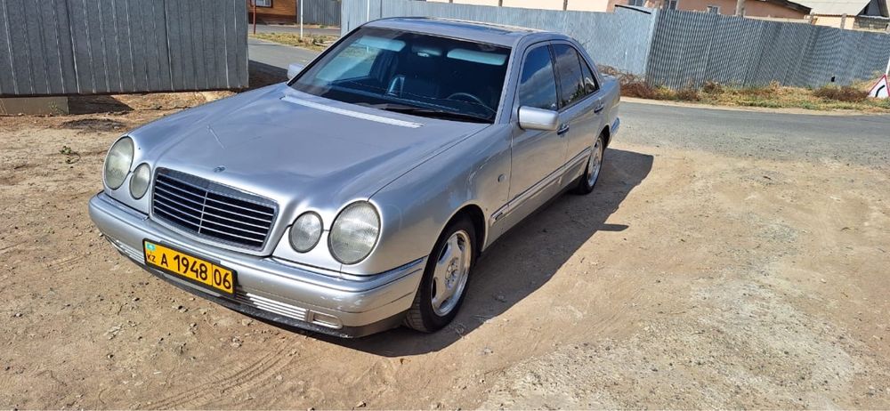 Мерседес Бенз 320