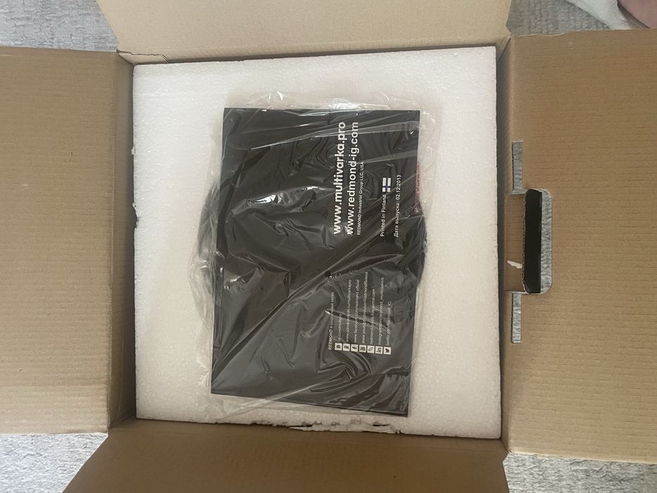 Продается новый аэрогриль REDMOND