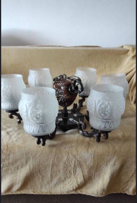 Candelabru clasic. 6 brațe