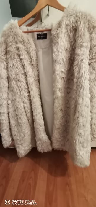 Haina blana C&A marime 48