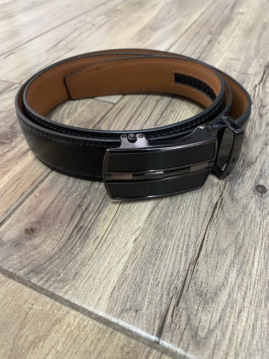 Комплект 2 мъжки колана от естествена кожа с автоматична катарама