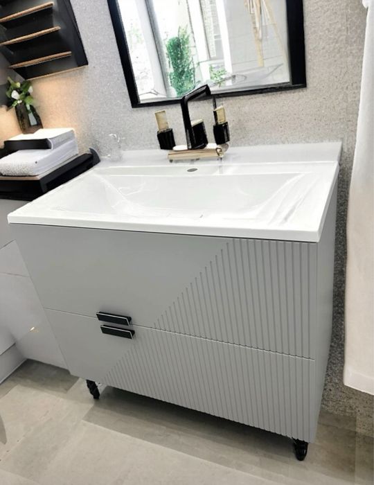 Тумба для ванной комнаты