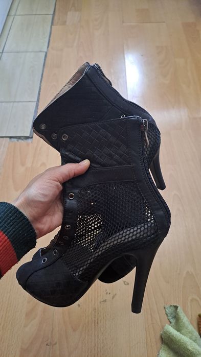 Отдам туфли 35 р