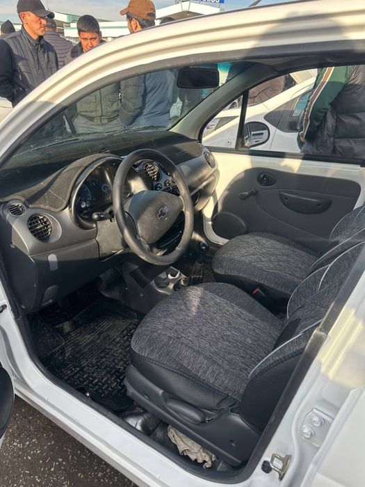 Matiz moshinasi sotiladi