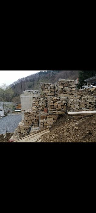 Sistem consolidare terenuri