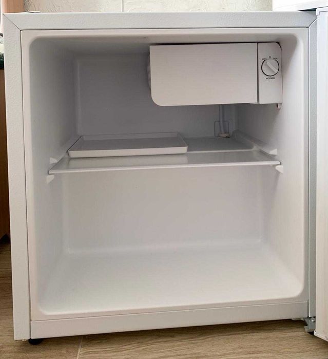 Срочно продам холодильник