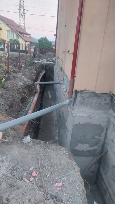 Inchiriez  miniexcavator 2.8 tone- utilaj NOU, Transport agregate