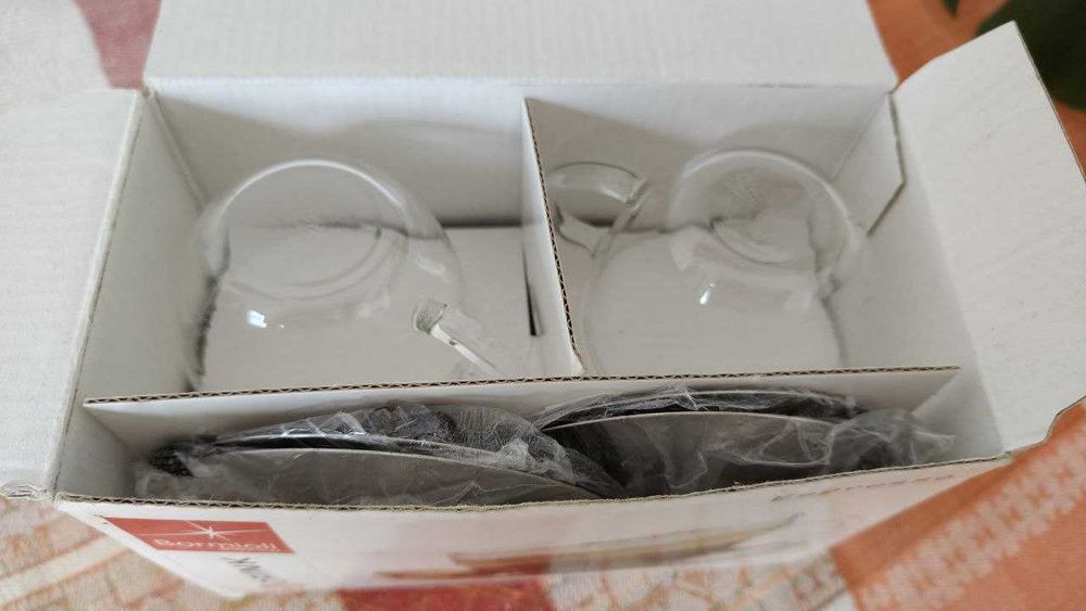 Чаши с чинийки за кафе Bormioli Rocco