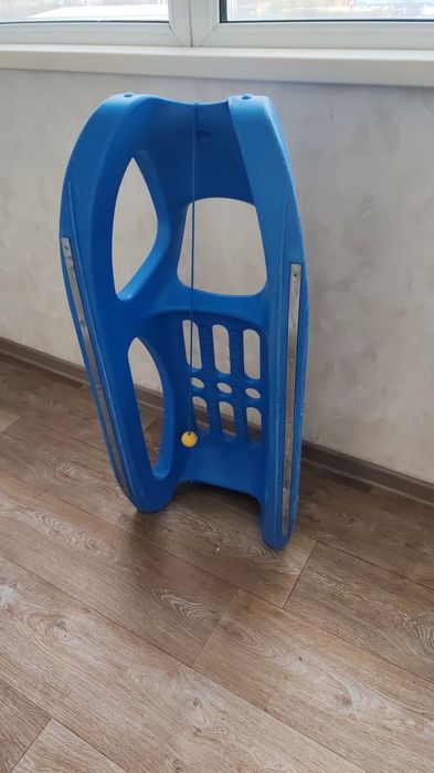 Санки бу в отличном состоянии