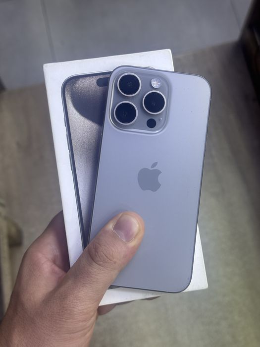 iPhone 15 pro 128gb