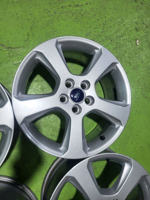 17 5x108 Ford Kuga лети джанти 5х108 форд куга