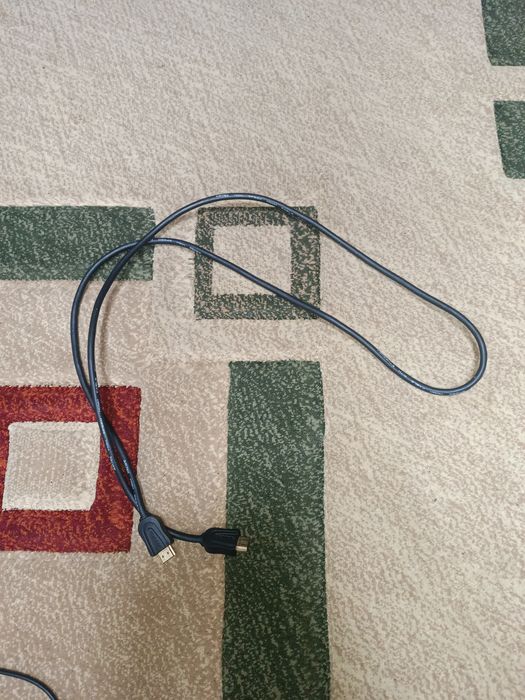 Продам ps 4 Слим в отличном состоянии