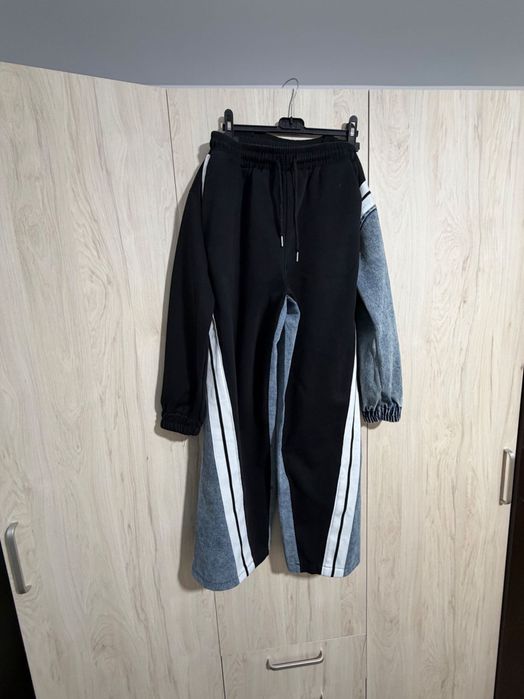 Комплекти три на брой