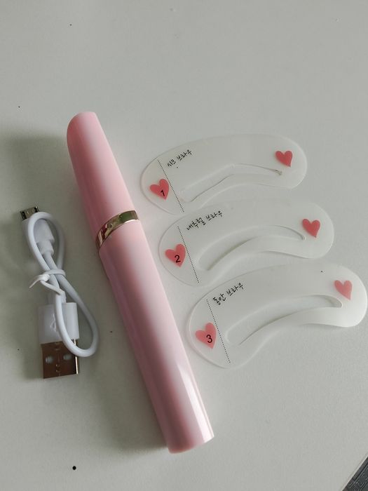 Тример для бровей