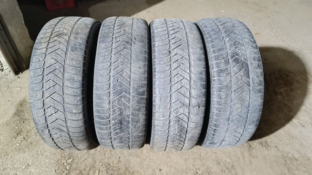 Anvelope iarna 235/65r17 Pirelli scorpion